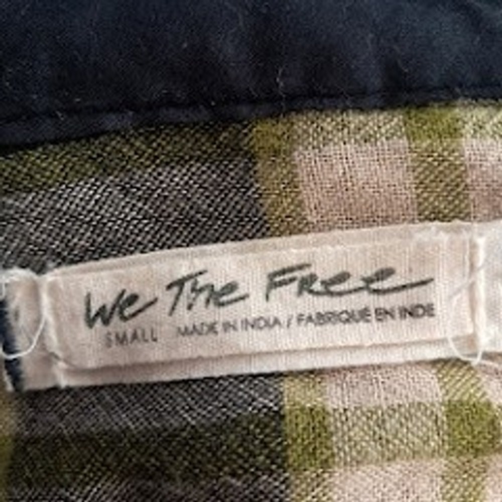 WE THE FREE S Pacific Dawn Drawstring Top Black Plaid Ruched Sleeve Raw Hem Snap - Picture 8 of 9